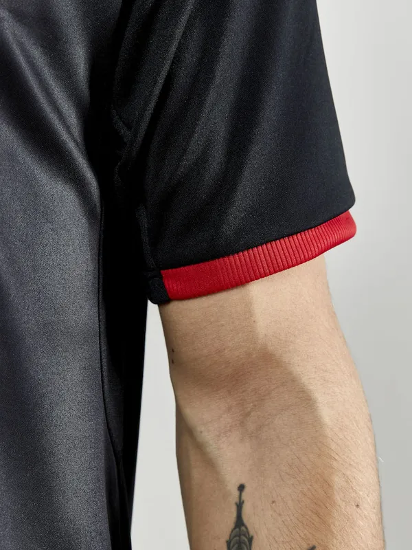 1910178-999430_Progress 2.0 Graphic Jersey M_Closeup5.jpg